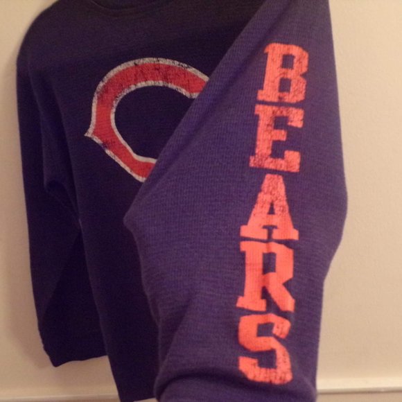 💜 Old Navy Chicago Bears long sleeve tee - Picture 3 of 4